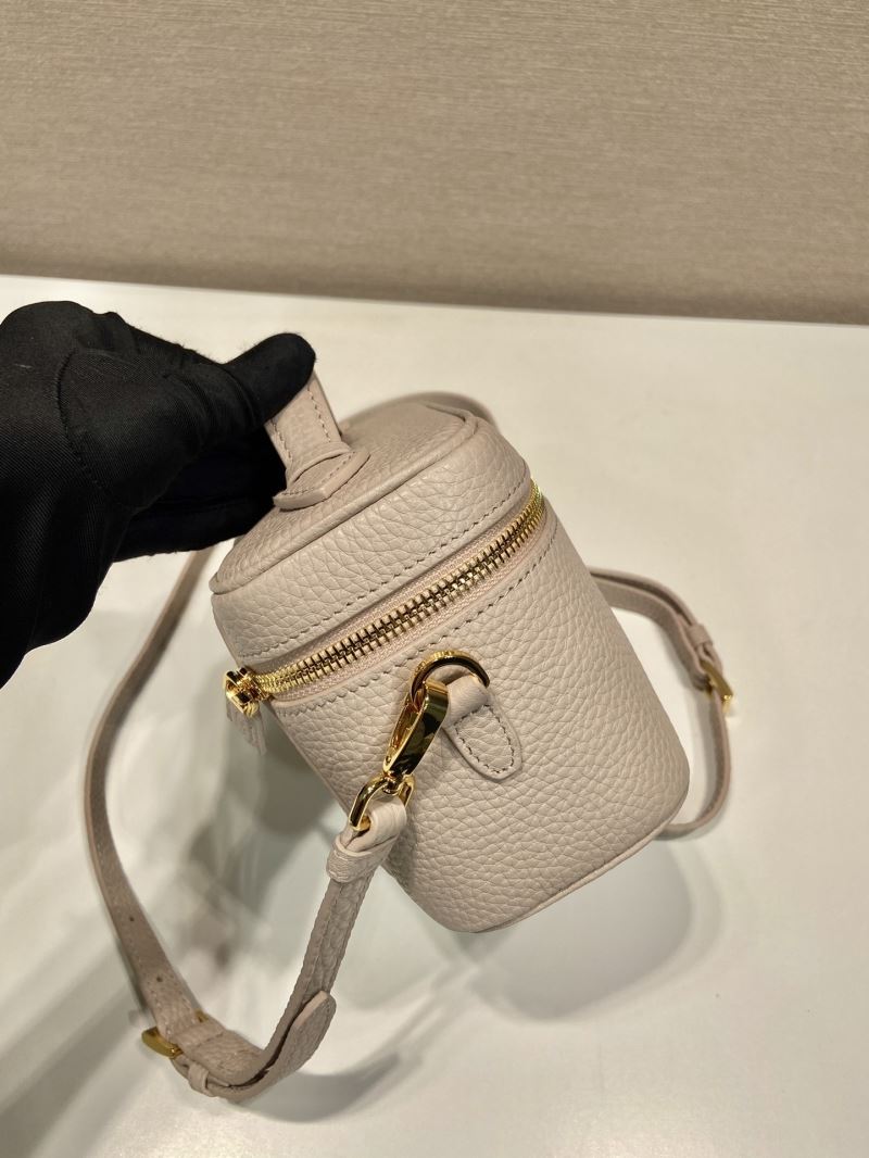 Pra*a box bags